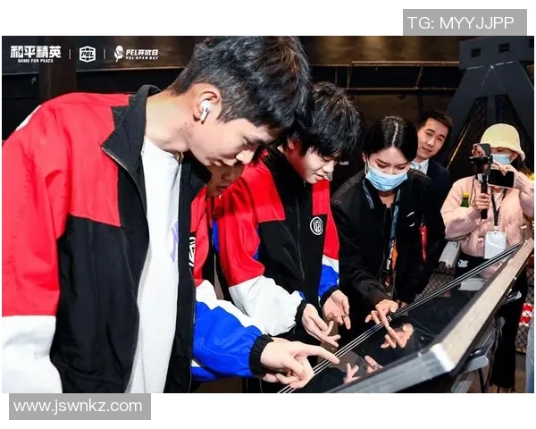 电竞比分揭晓和平精英力量排行榜TES荣登第一名引发热议 电竞比分揭晓和平精英力量排行榜TES荣登第一名引发热议