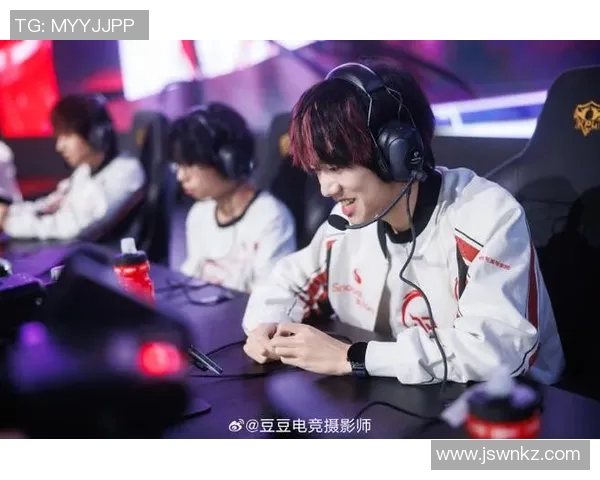 电竞新闻职业联赛特别报道JDG如何实现转型与崛起的成功之路